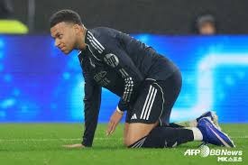 最早巫师不是CDPR做的！ 开发者谈取消原因