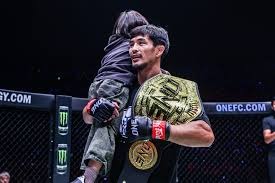 本轮亚冠精英观众人数：成都27836人居首，申花第4，海港第5